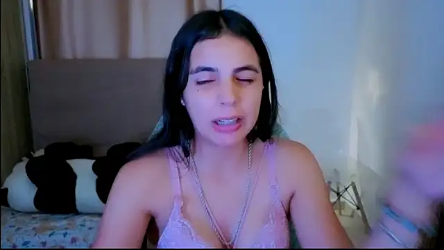_elenna webcam