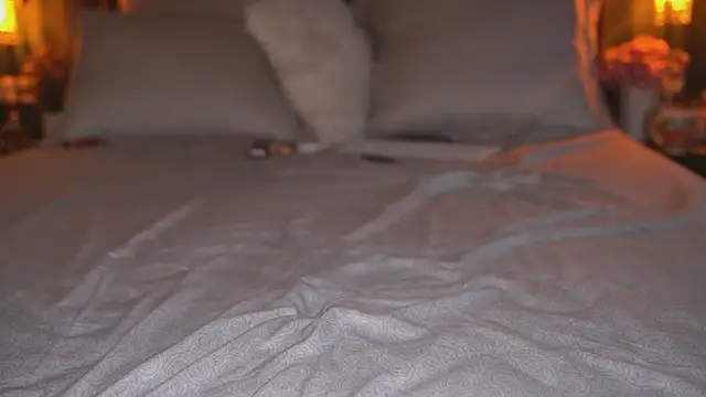Alyonaqueen_ live sex cam