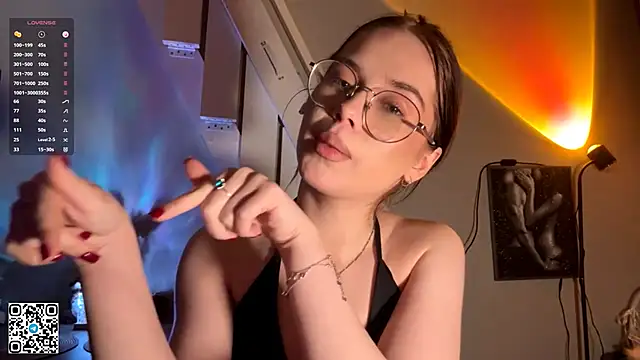 MelanieHale webcam