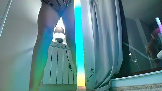 Roshana16 live sex cam