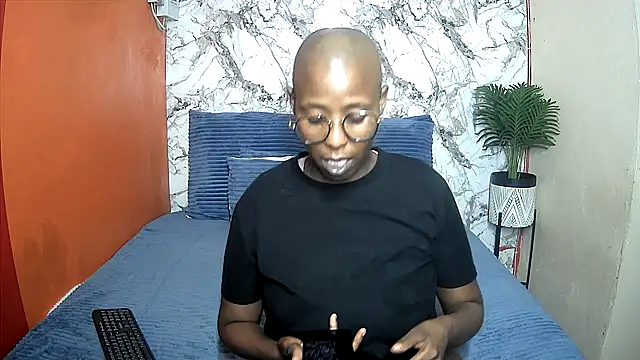 SexyCurves9 webcam
