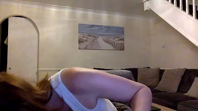 ElizabethArden42- webcam