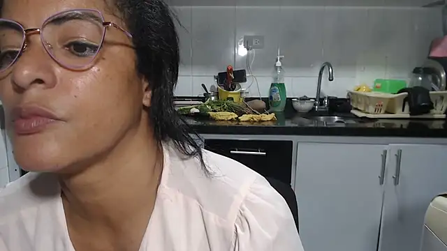 kateleyagrey webcam