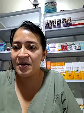dr_edna_naughty - Dr_Edna_naughty's free webcam - UK Sex Cams