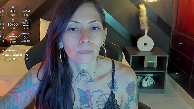 dark_gotica webcam