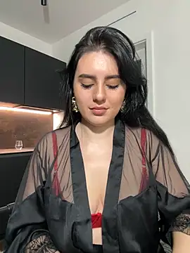 Evelyn___Sweet live sex cam