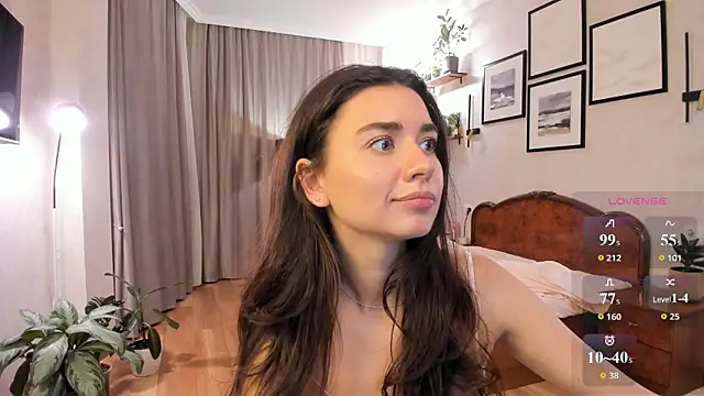 NicoleLuv webcam