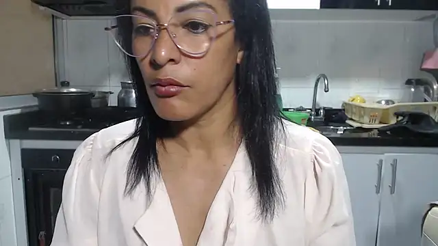 kateleyagrey webcam