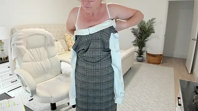 Vika73 webcam