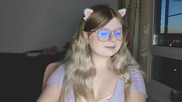 YukiBlush webcam