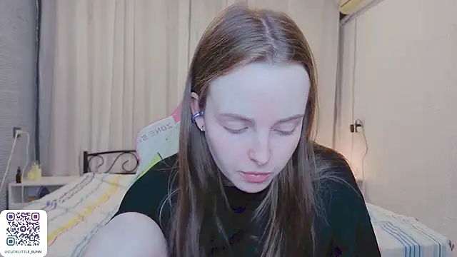 bae_cake_ webcam