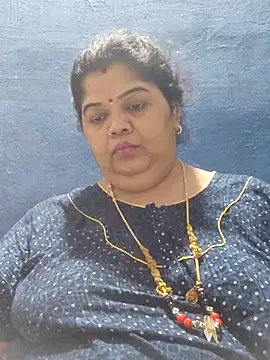 tamilthanushri webcam