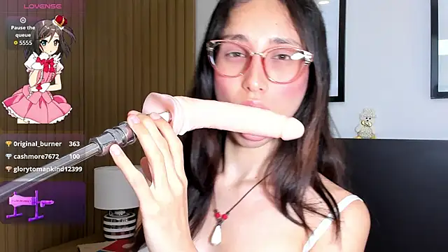 doll_bella_ webcam