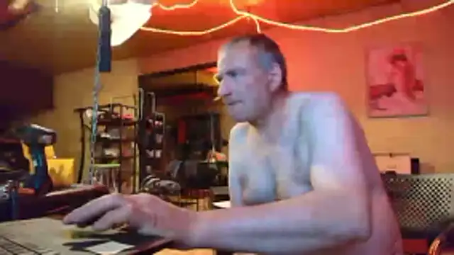 jeanlulu (M grandpa) - #anal #anal-toys #big #bisexuals #blowjob #cam2cam #cheap-privates #dildo-or-vibrator #dirty-talk #erotic-dance #french #grandpas #masturbation #nipple-toys #recordable-privates #recordable-publics #redheads #sex-toys #sexting #small-audience #striptease #white