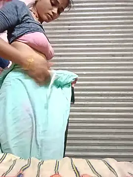 Deepjakolirr webcam