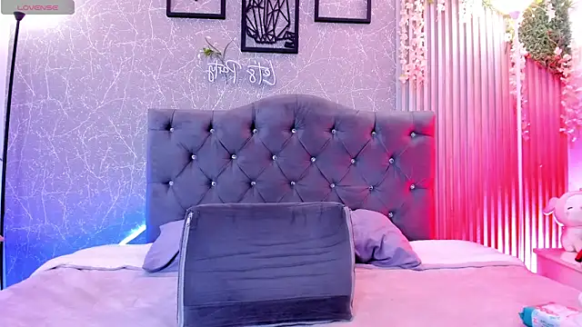 lana_gill1 live sex cam