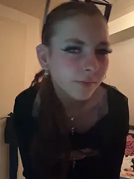 Lina-420 chat room