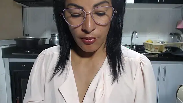 kateleyagrey webcam