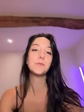 RealJuliette live show