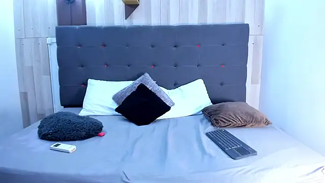 GabyRouge webcam
