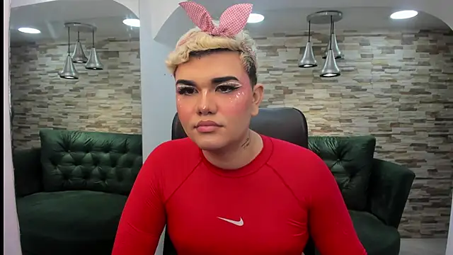 ken_star_ (M twink) - Play nipples