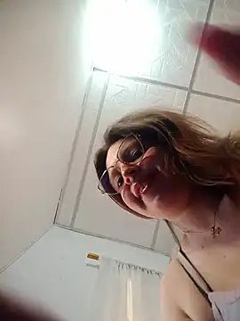 lorenita_88 (F young) - Tit fuck hard + bounce 🍒 😏