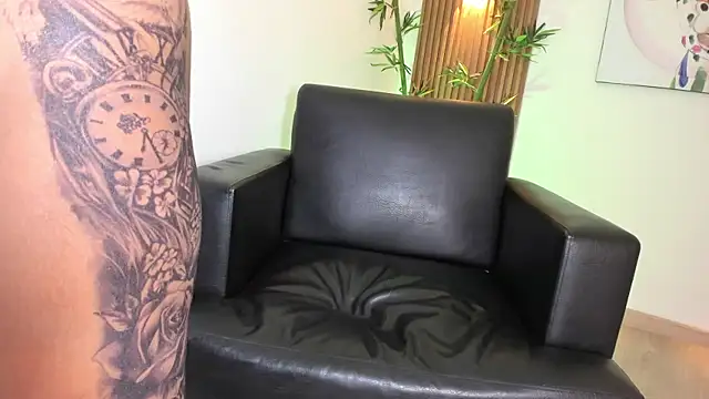 LiaNaughty_ webcam