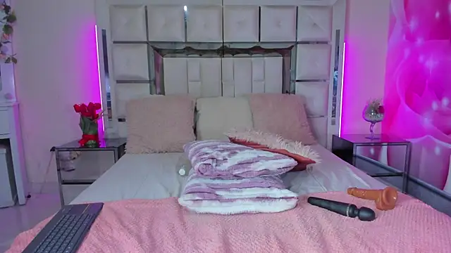 mia_peyton webcam