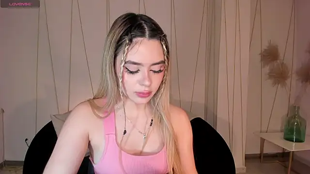 JuanitaClay webcam