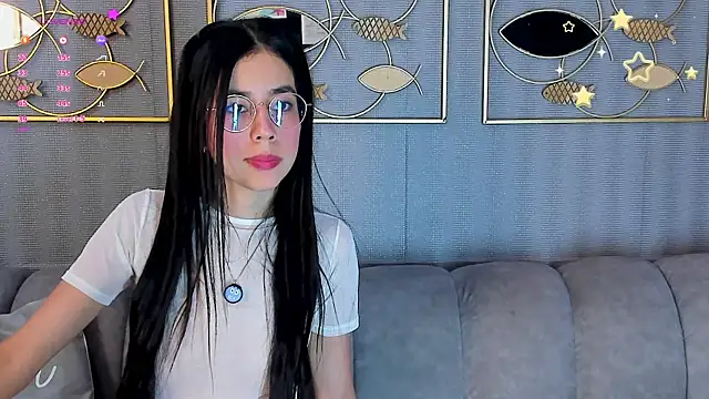 laraa_jeean webcam