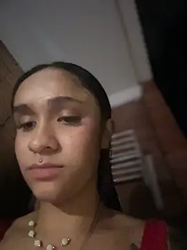 Isabella-Teen webcam