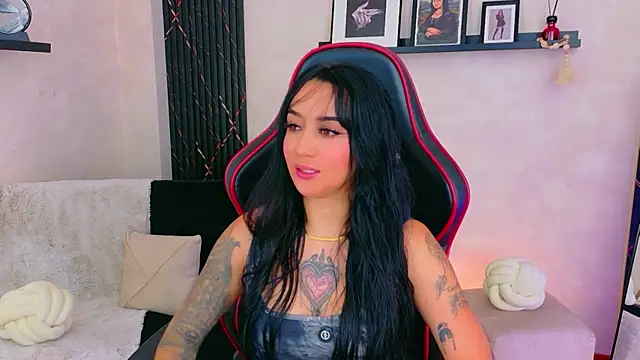 EmmyEvans1 webcam