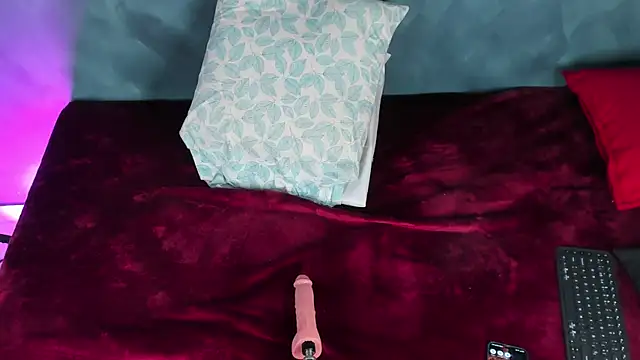GingerMoon_ webcam