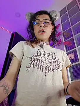 Sweet-SharoKitty webcam