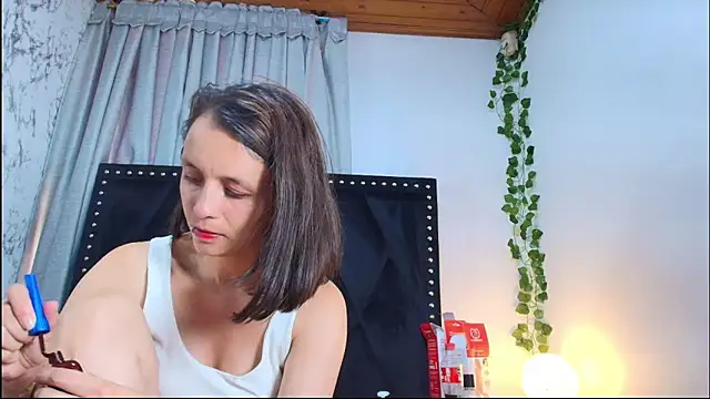Watch maraa_X live on EroticFlix - High definition streams