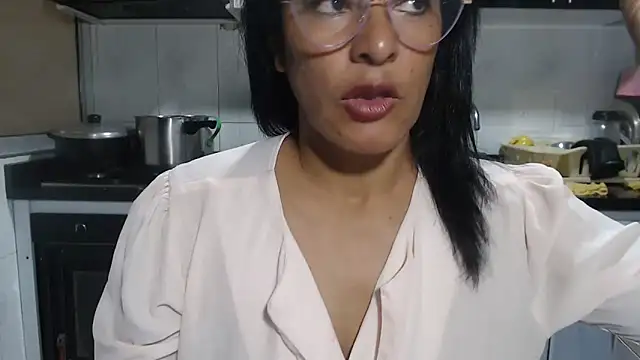 kateleyagrey webcam