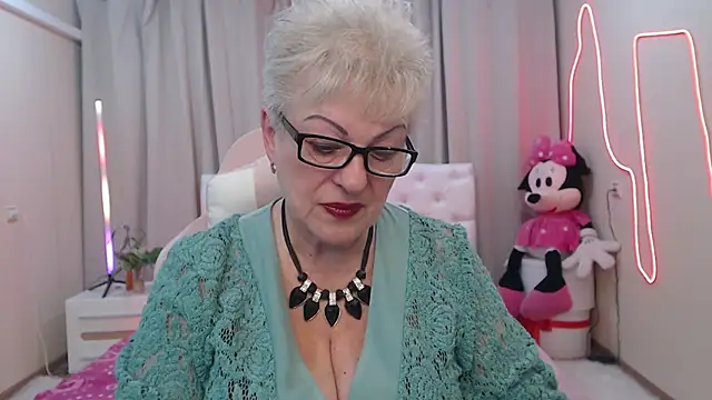 KayleSmoll webcam