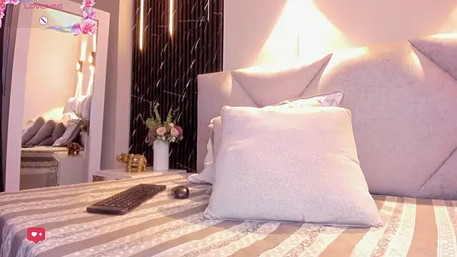 katrina_kaif_x webcam