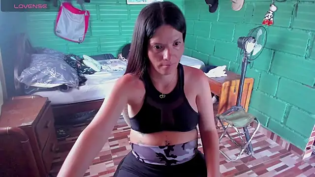 DanaaRey webcam