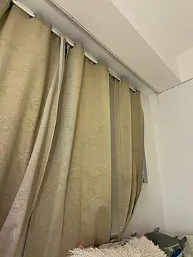 ZaraLuuv webcam