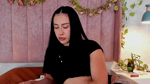 AnyaJay webcam