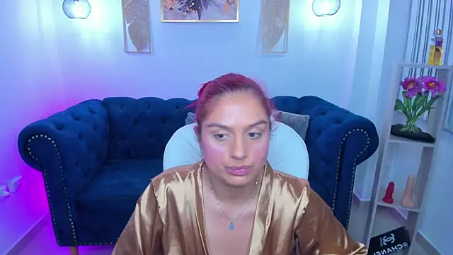 Raven-reyess webcam