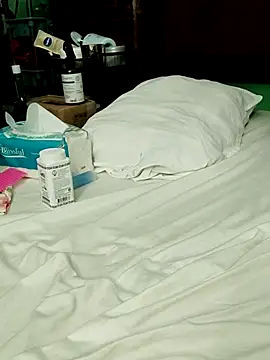 QueenSoreal webcam