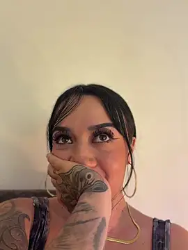 EmmyEvans1 webcam