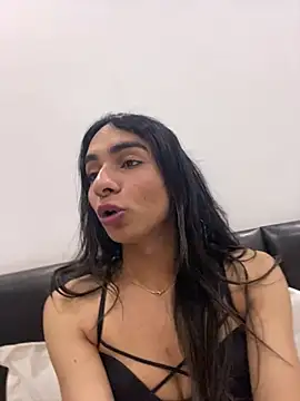 Jasmine_Shemale webcam