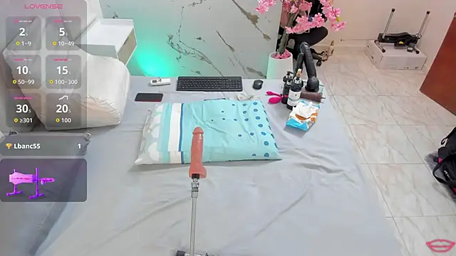 BrianaHazel live sex cam