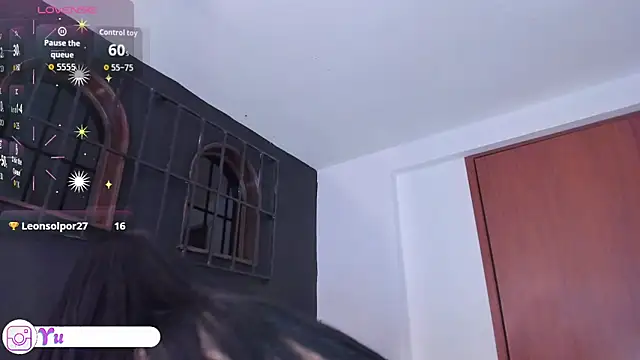 Luxury_Woman webcam
