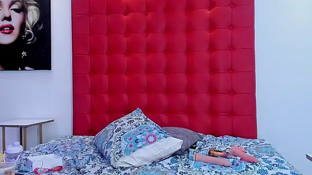 melody_clark_ webcam