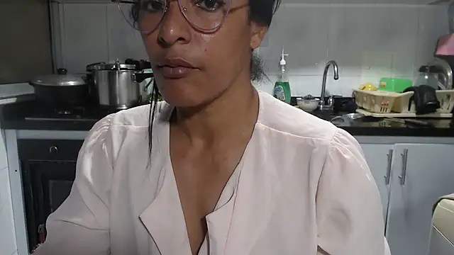 kateleyagrey webcam