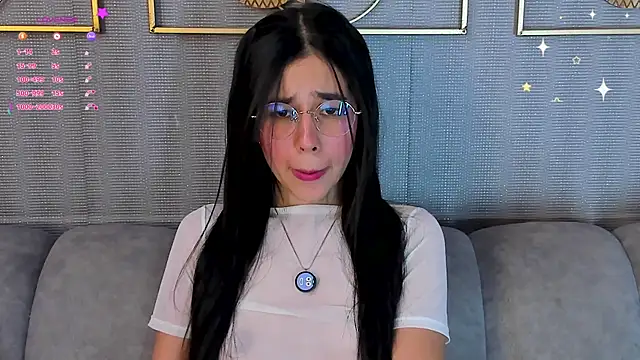 laraa_jeean webcam